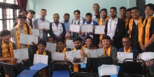 एडभेन्चर एकेडेमीद्वारा ट्रेकिङ गाइडहरुलाई प्रोफेसनल ट्रेकिङ गाइडको प्रशिक्षण प्रदान