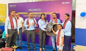 धनगढीमा टाटा मोटर्सको शोरूम सञ्चालनमा